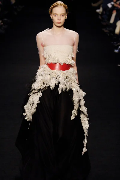Look 54